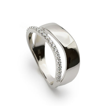 Anillo ancho de plata con parte ancha de plata y tira de circonitas