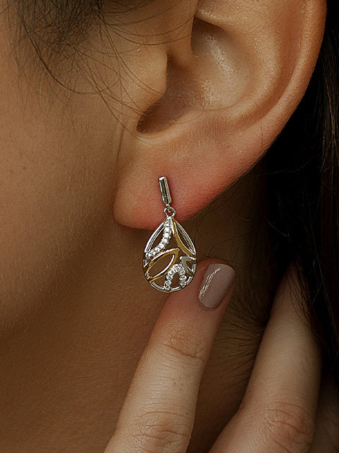 Pendientes pequeños colgantes bicolor con circonitas