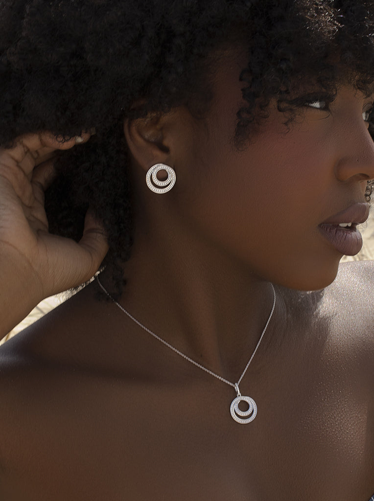 Pendientes de plata con circonitas diseño espiral