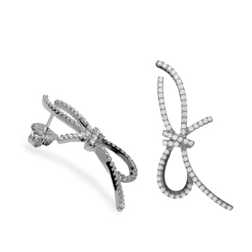 Pendientes de plata con circonitas en forma de lazada