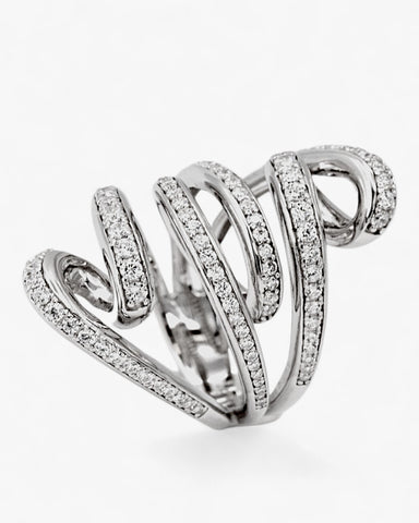 Anillo de plata diseño original enredado con circonitas