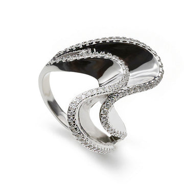 Anillo grande de plata con circonitas diseño ola