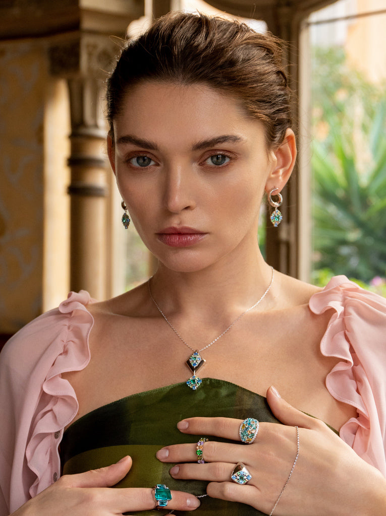 Pendientes asimétricos de plata 925 con circonitas multicolor