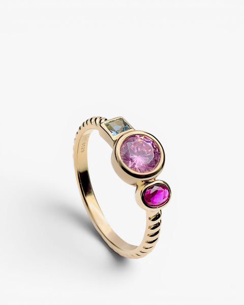 Gilded sterling silver ring with fuchsia pink and blue stones