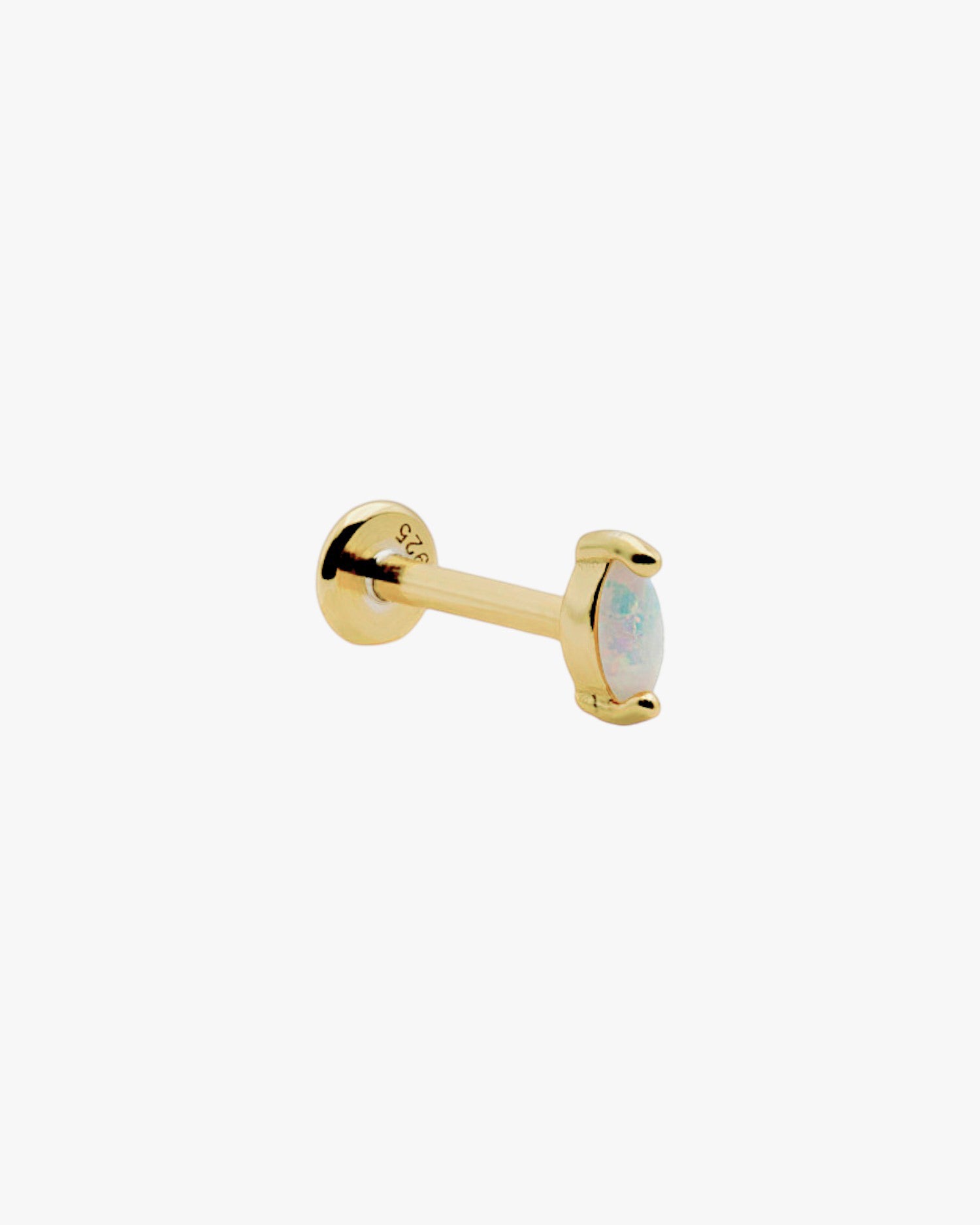 Piercing de plata bañado en oro con piedra ópalo ovalada