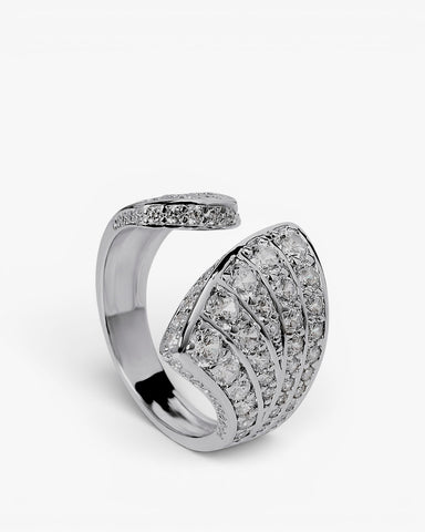 Anillo grande de plata con circonitas diseño abierto