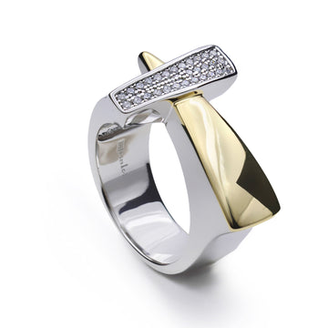 Anillo bicolor de plata con circonitas diseño geometrico