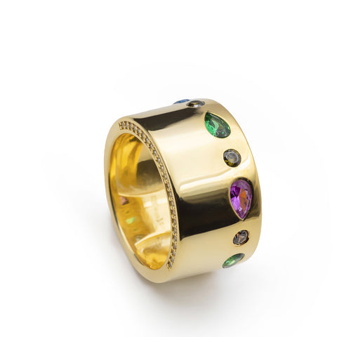 Anillo ancho de plata dorada con circonitas multicolor