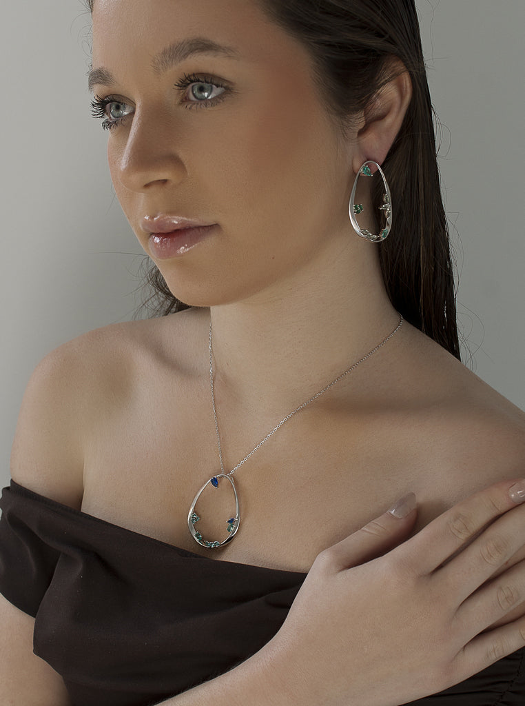 Anillo de plata grandes originales con gemas en tonos azules