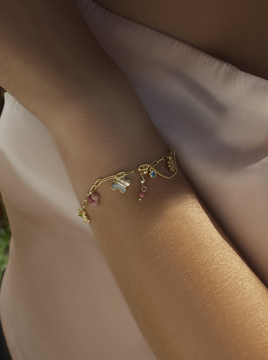 Pulsera de plata 925 con charms y cuentas rosa acabado dorado