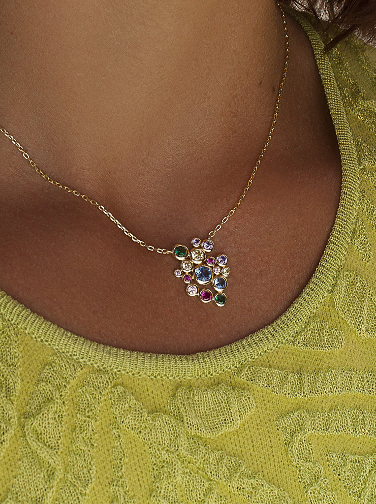 Collar de plata 925 con colgante de circonitas multicolor
