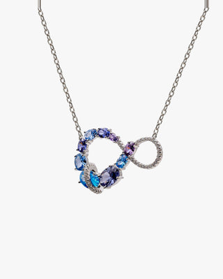 Collar de plata con colgante multicolor en tonos azules