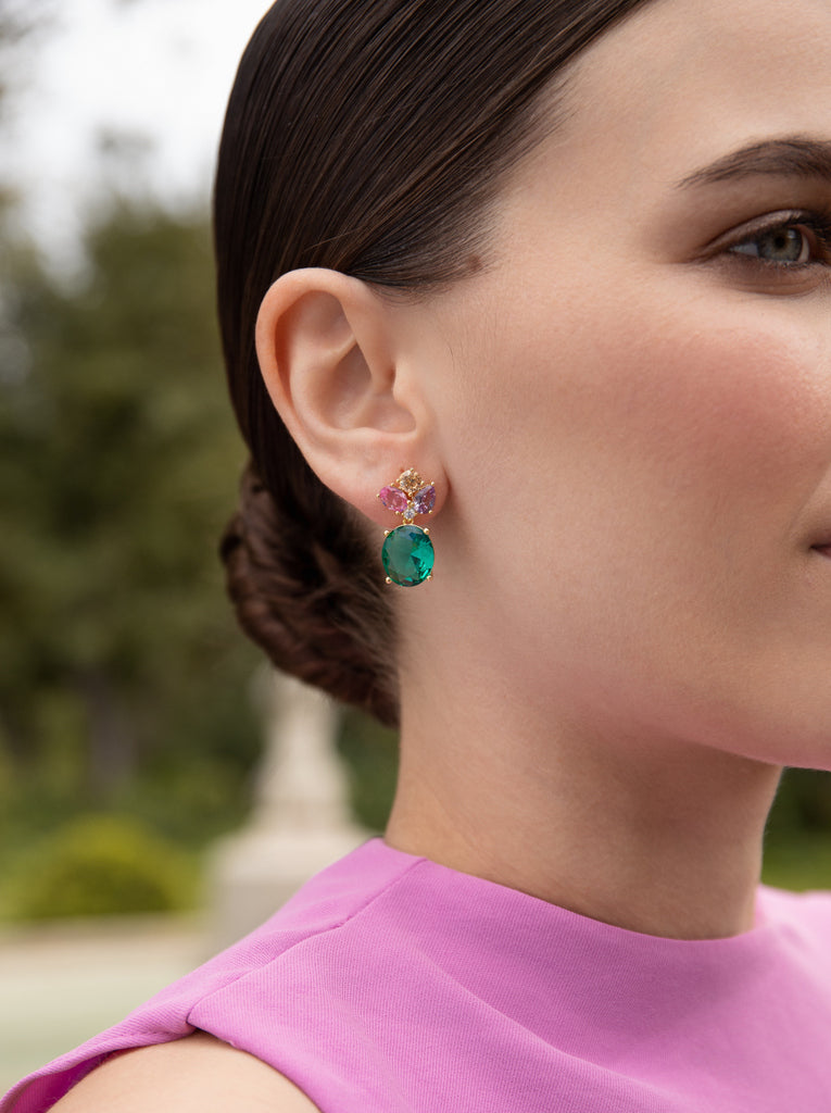 Pendientes de plata dorada con piedra verde multicolor