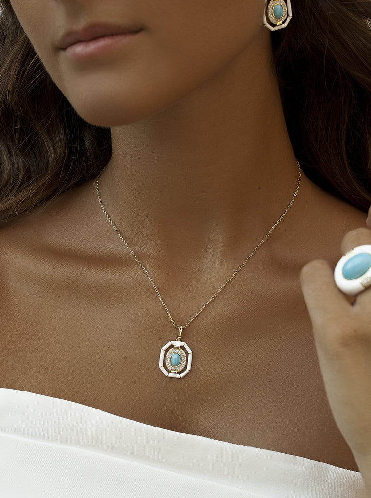 Colgante de plata bañado en oro octogonal con piedra turquesa