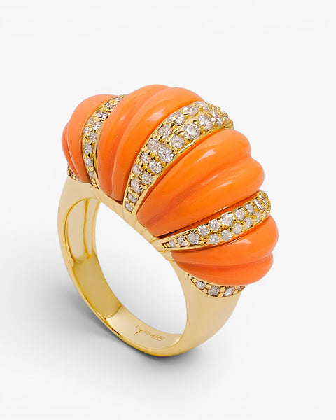 Anillo coral de plata bañada en oro con circonitas