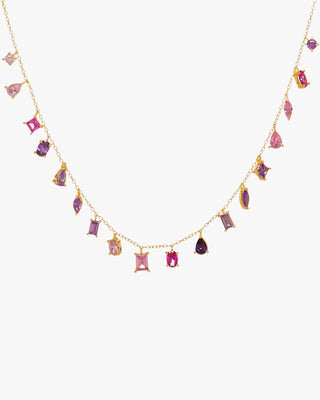 Collar lluvia rosa & lila en plata bañada en oro con charms de colores