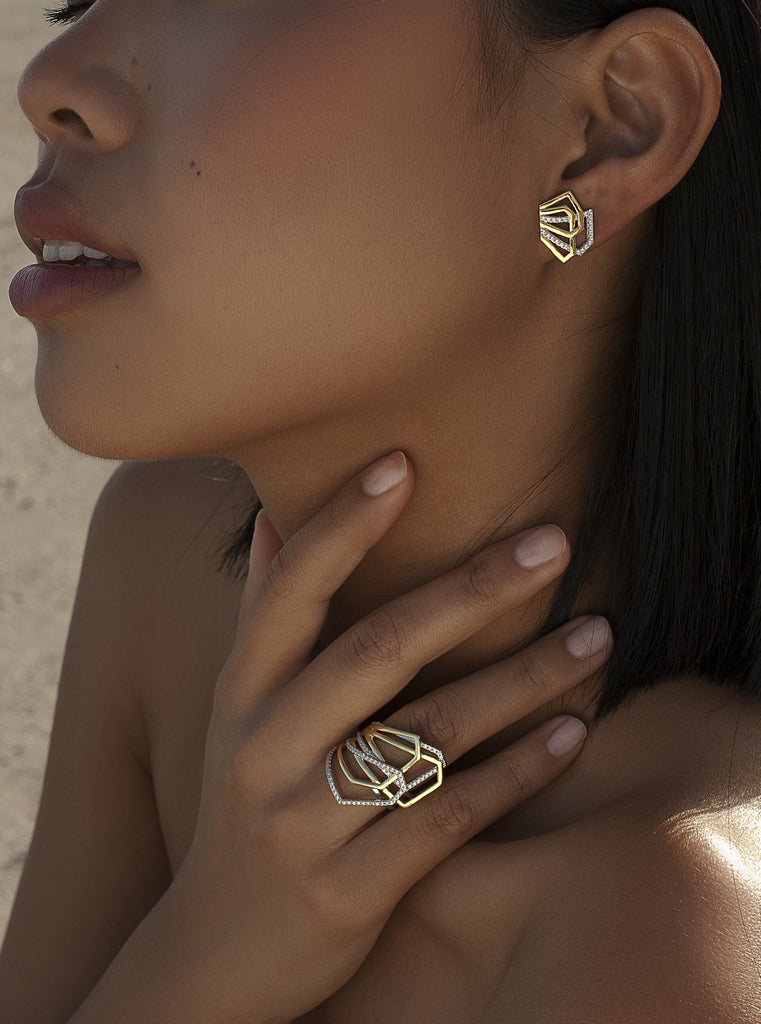 Pendiente de plata bicolor diseño estructural