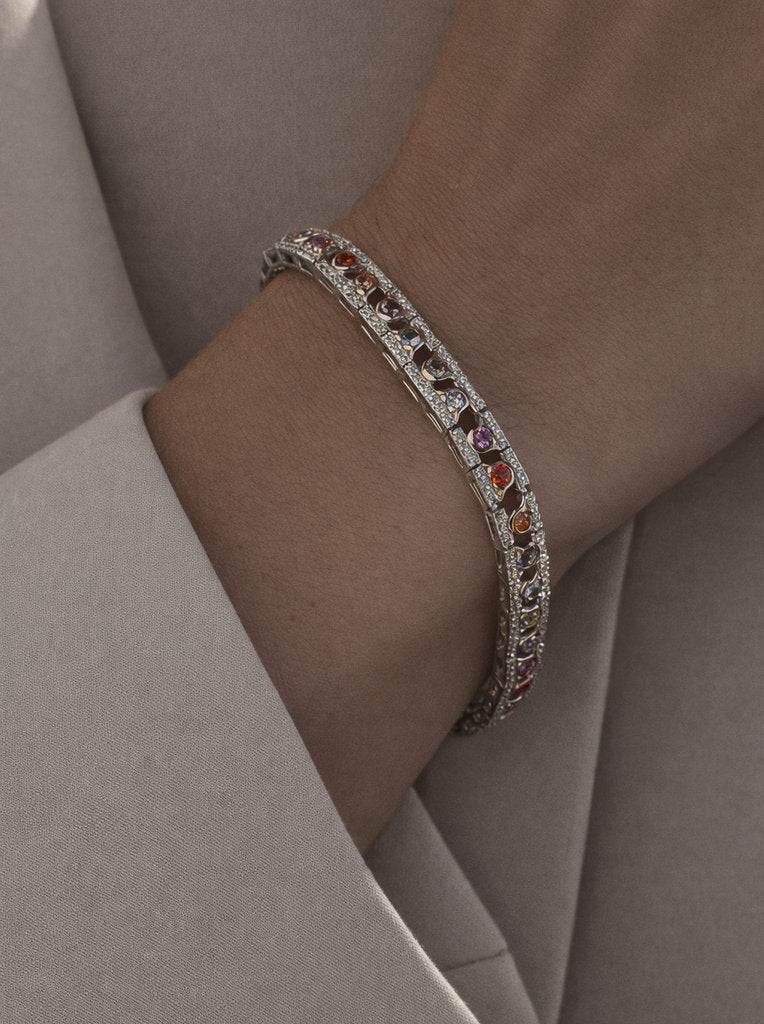 Pulsera con piedras multicolor y circonitas de plata bicolor