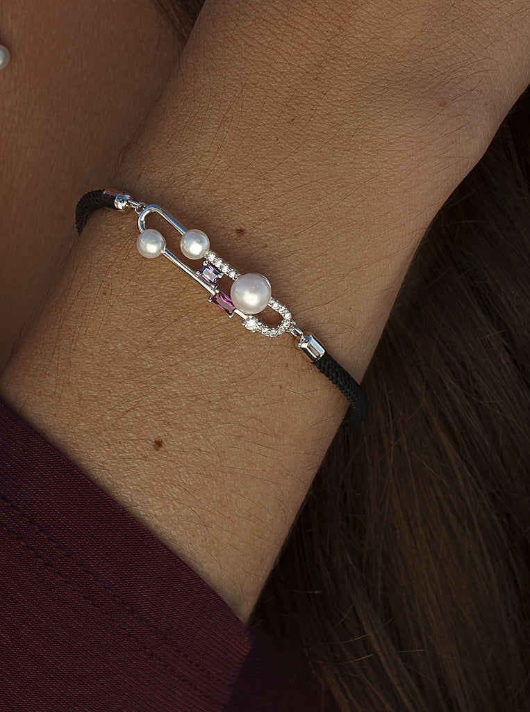 Pulsera de plata con perlas y piedras fucsia  lila y azul cielo