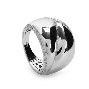 Anillo de plata estilo acolchado con circonitas y acabado pulido