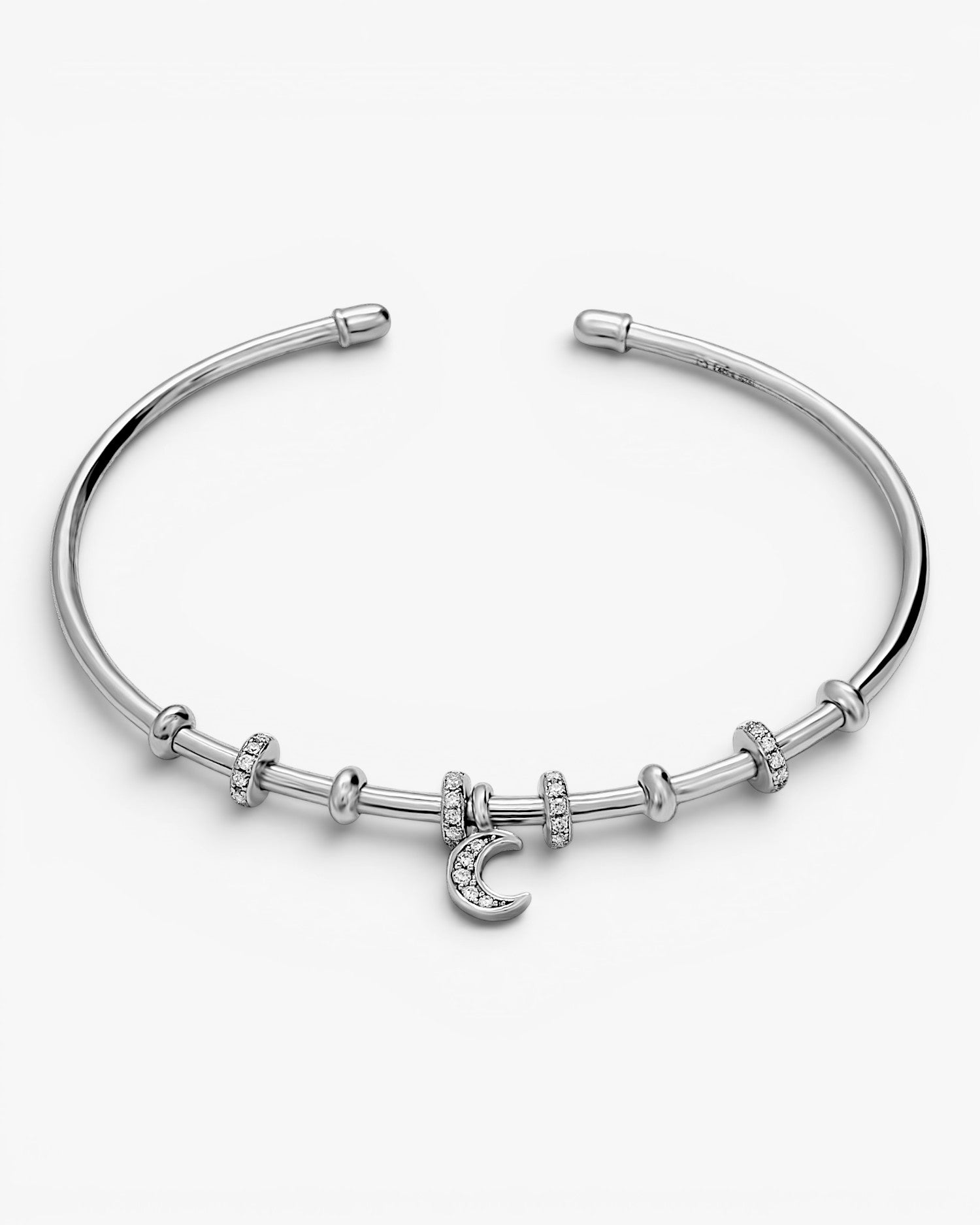 Pulsera rígida de plata con luna y circonitas