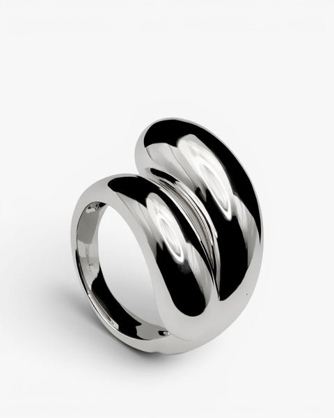 Anillo original de plata diseño abierto enrollado