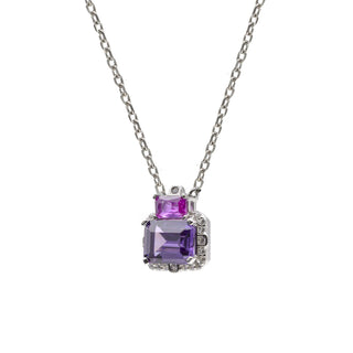 Colgante de plata con piedra lila y detalle fucsia