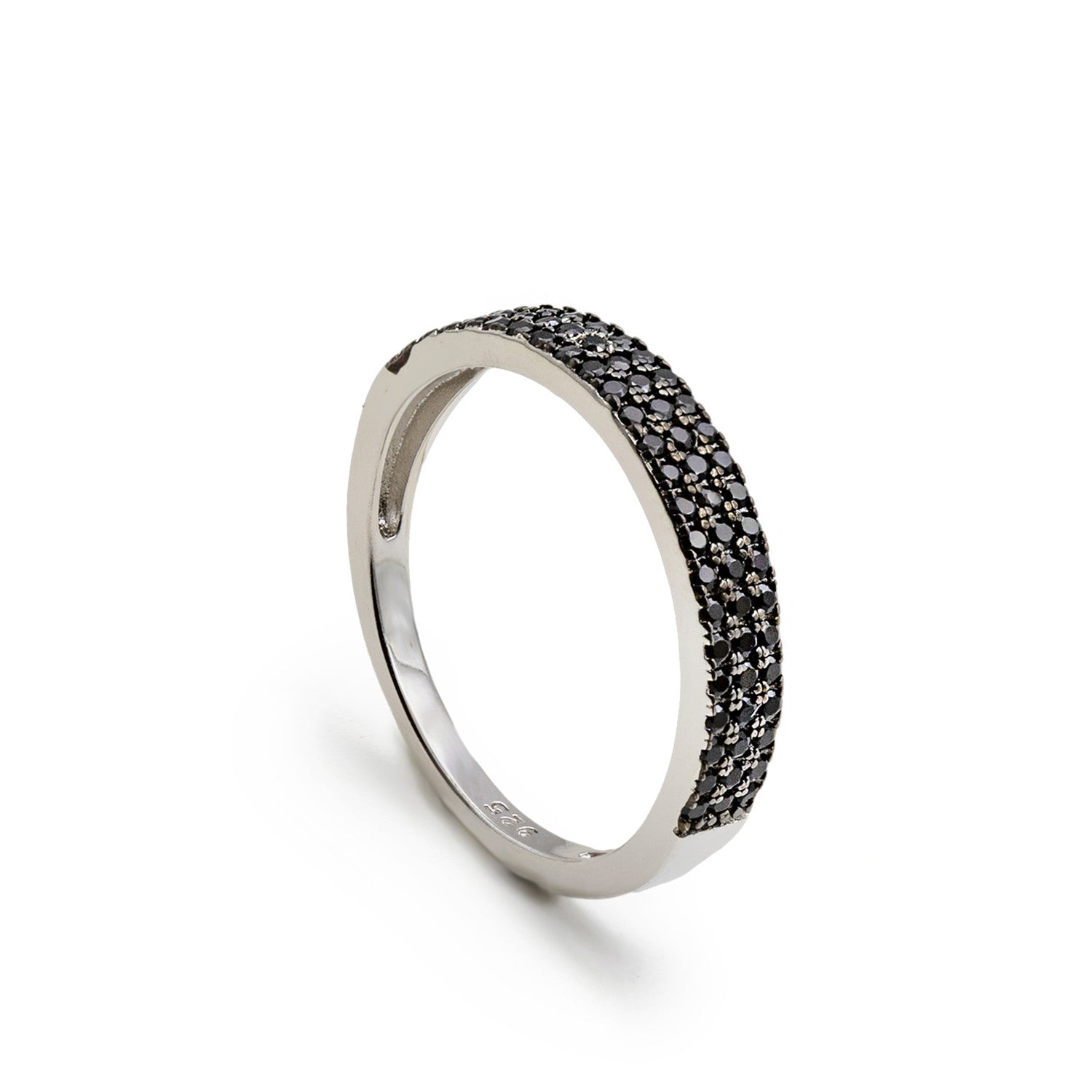 bague de argent avec tres lineas de mini zircons noir