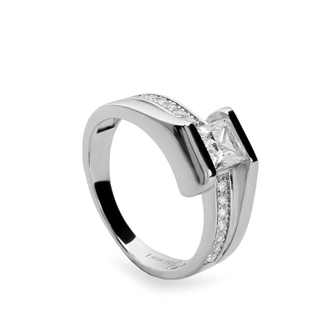 bague de argent géométrique avec zircons