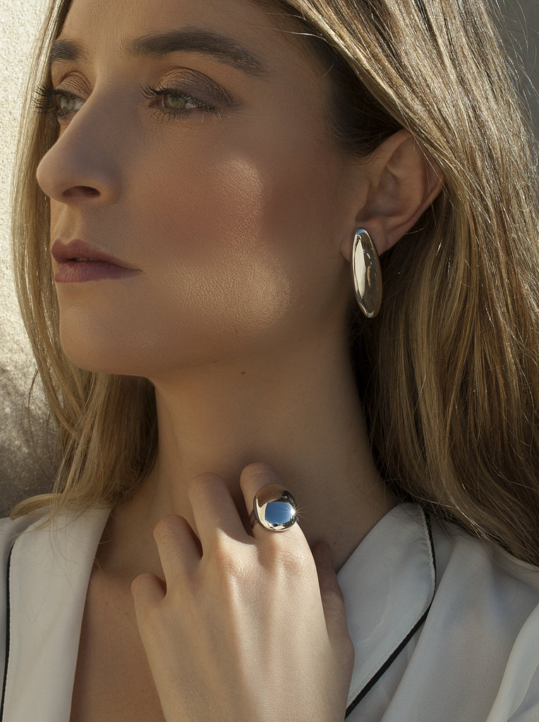 Anillo de plata original diseño redondeado