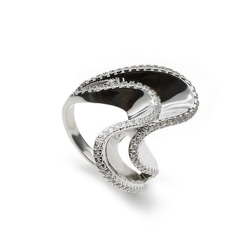 Anillo grande de plata con circonitas diseño ola