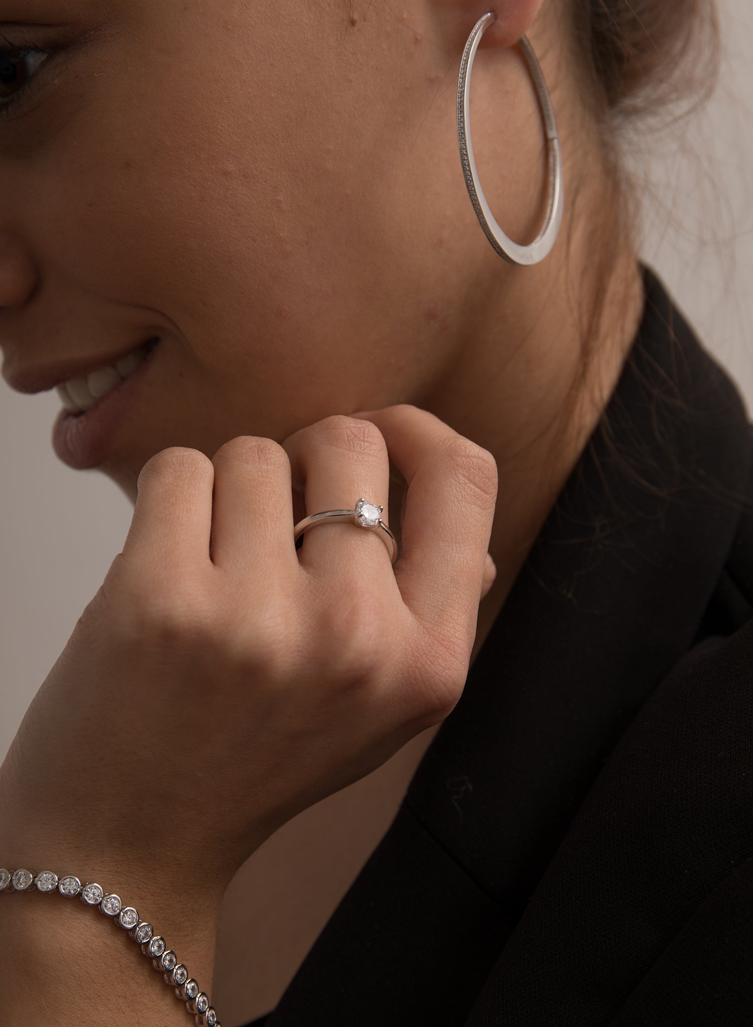 bague solitaire design de quartz adamantine LINEARGENT