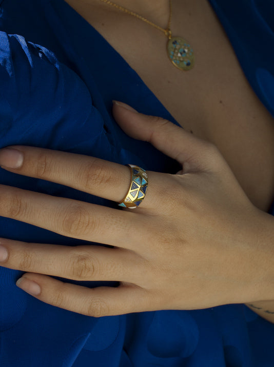 Anillos anchos con lapislazuli y circonitas bañado en oro-LINEARGENT