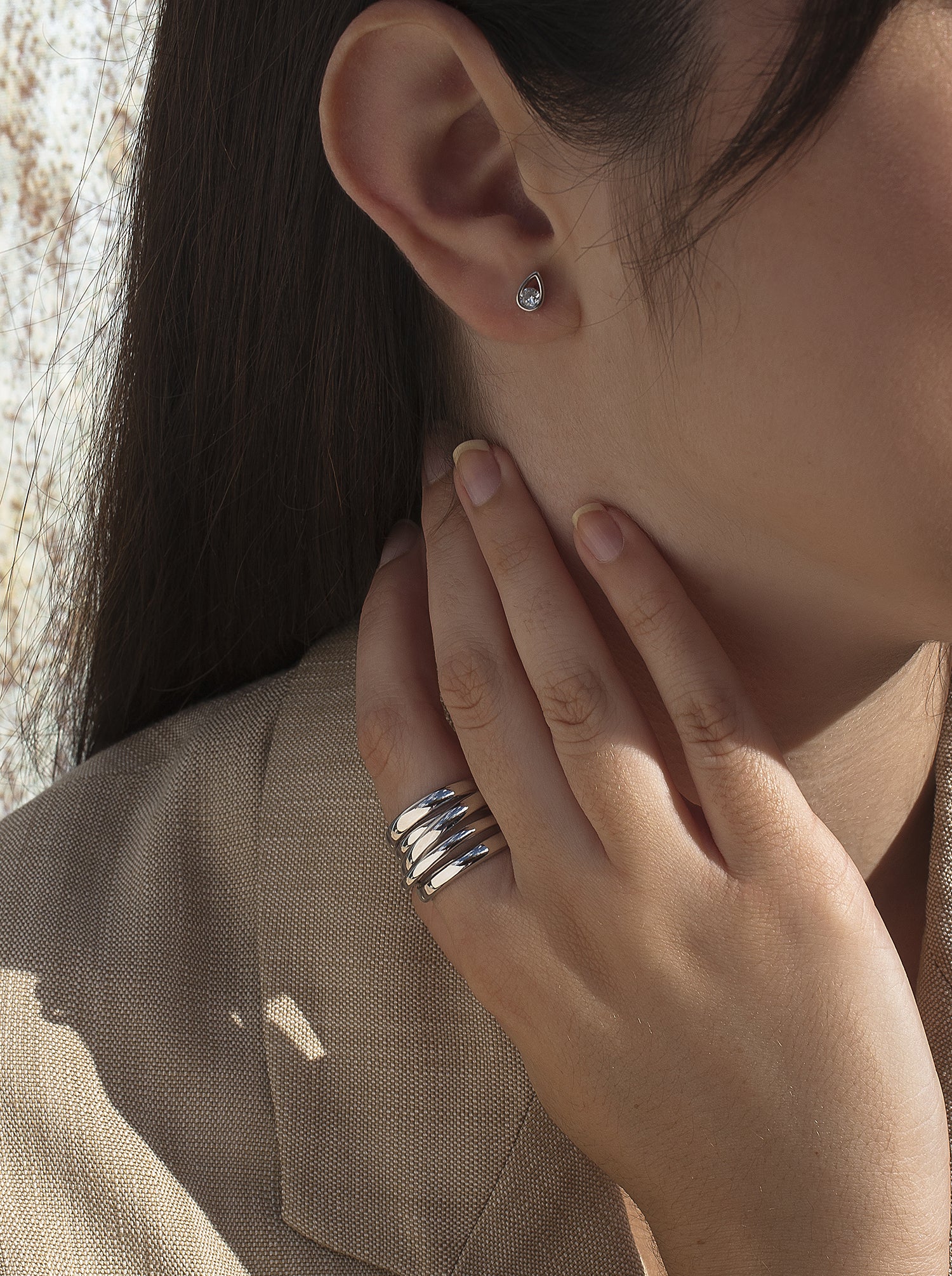 Anillos anchos diseño cinco carriles en plata lisa