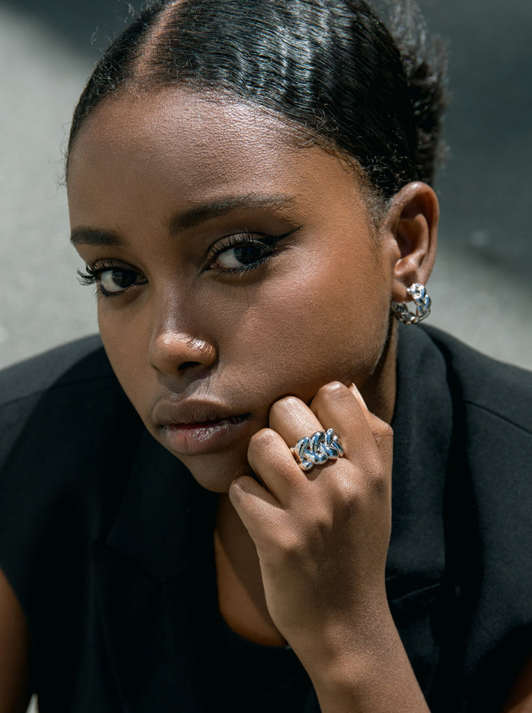 Anillos anchos diseño entrelazado y plata lisa