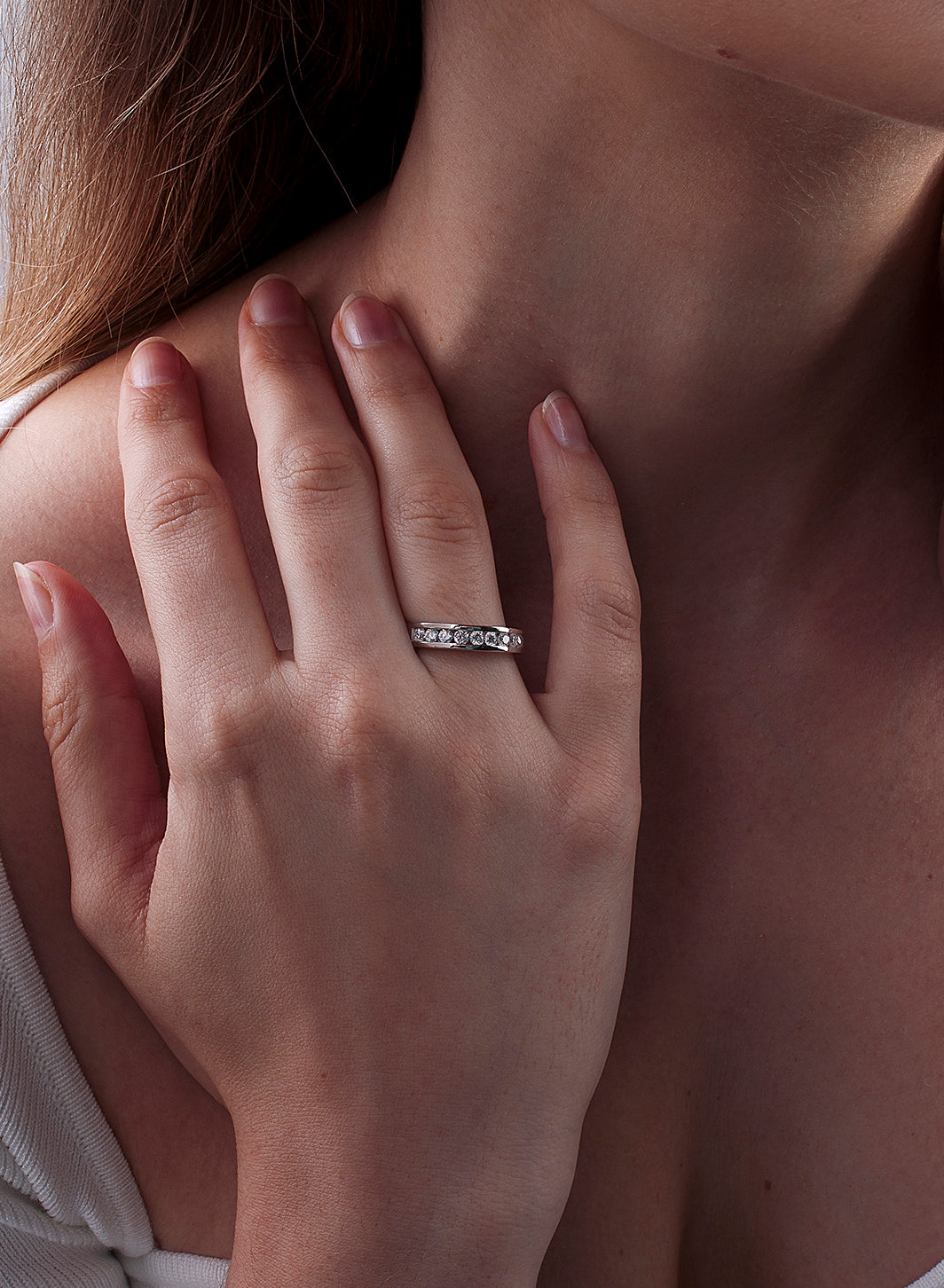 Anillos circonitas diseño brillante combinado con plata lisa