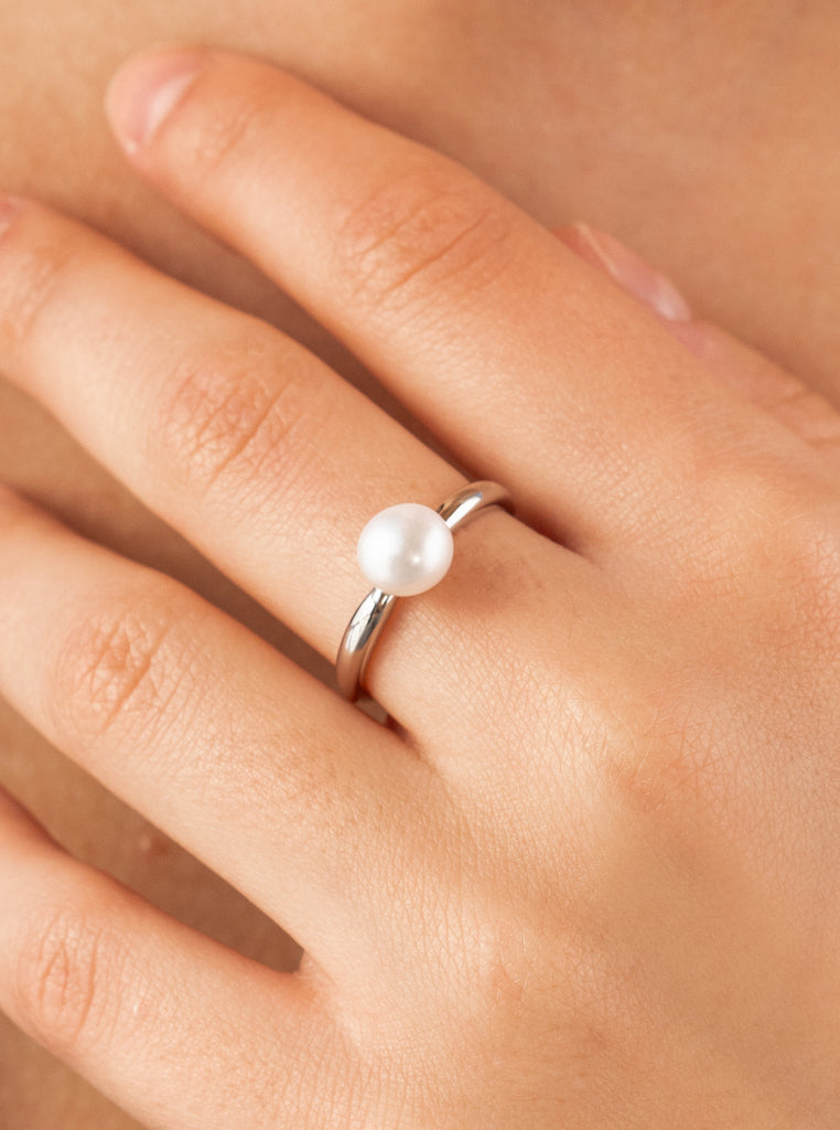 Anillos con perlas de plata de diseño clásico y sofisticado-LINEARGENT