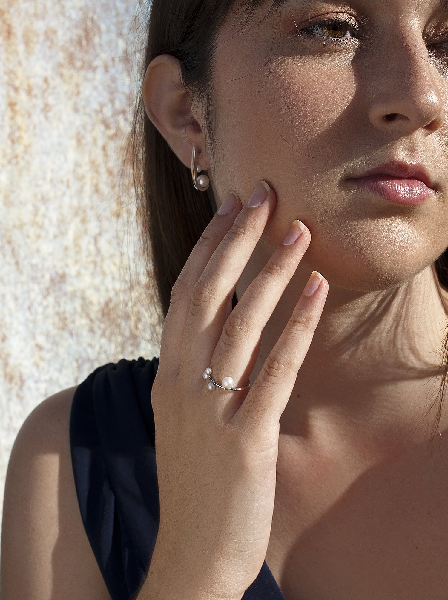 Anillos con perlas de plata diseño de cuatro perlas-LINEARGENT