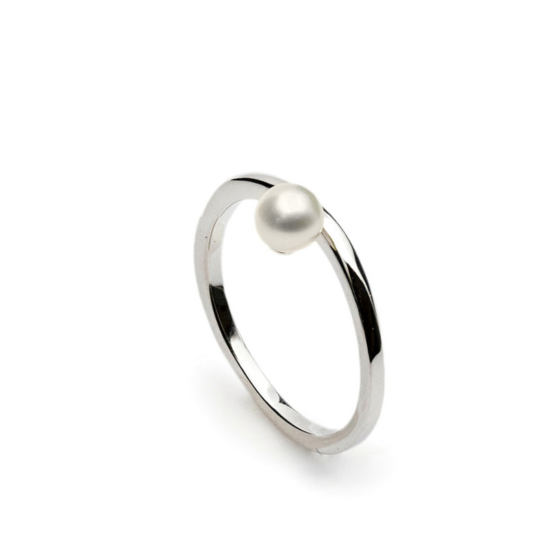 Anillos con perlas de plata diseño fino y minimalista-LINEARGENT