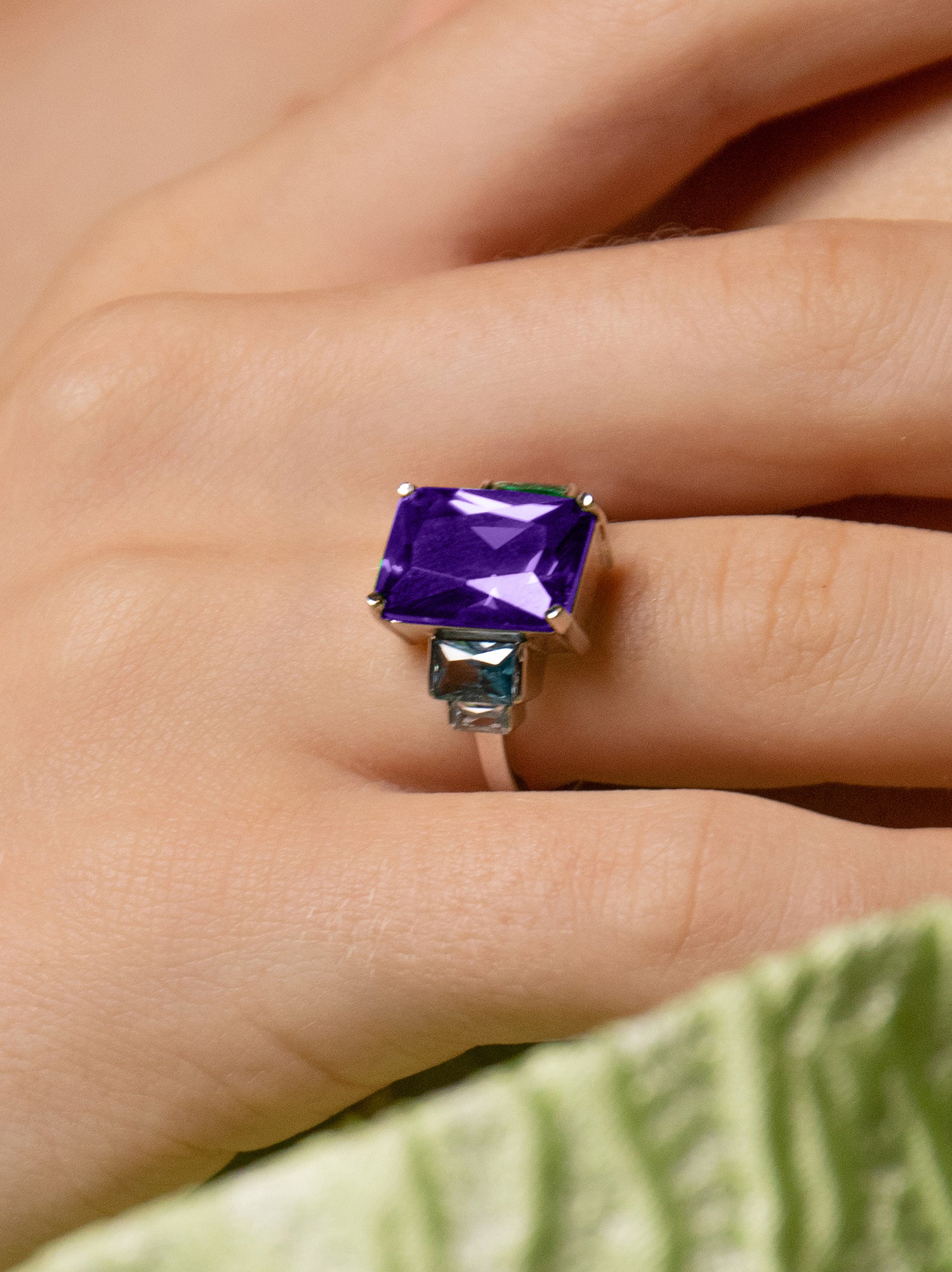 Bagues avec LINEARGENTtonalité LINEARGENT