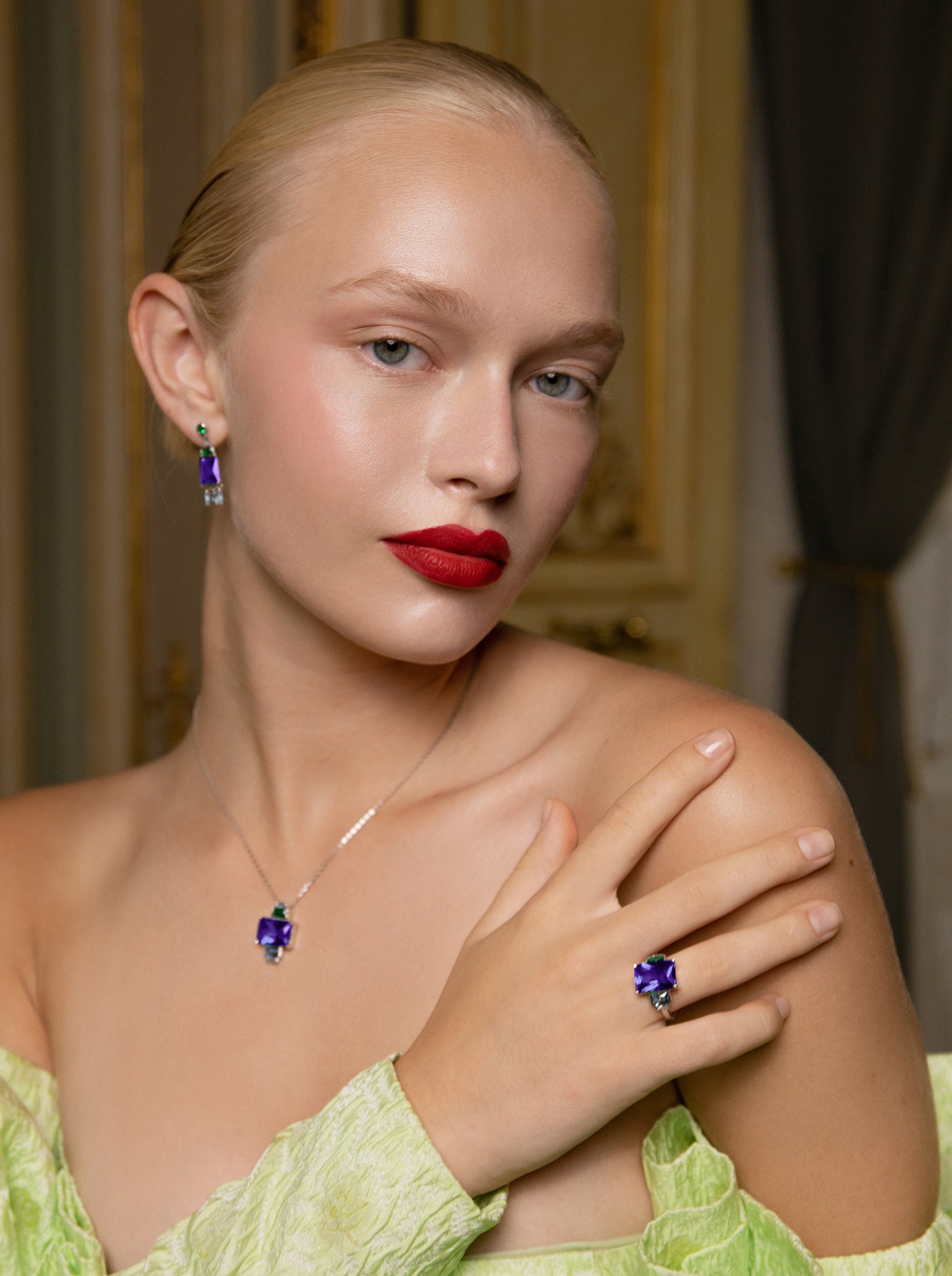 Bagues avec LINEARGENTtonalité LINEARGENT