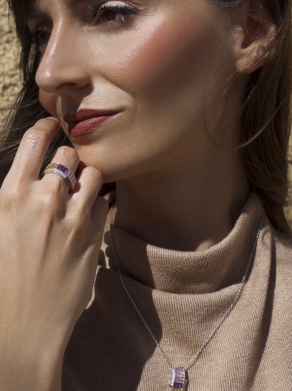 Bagues avec pierres double tonalités roses rail