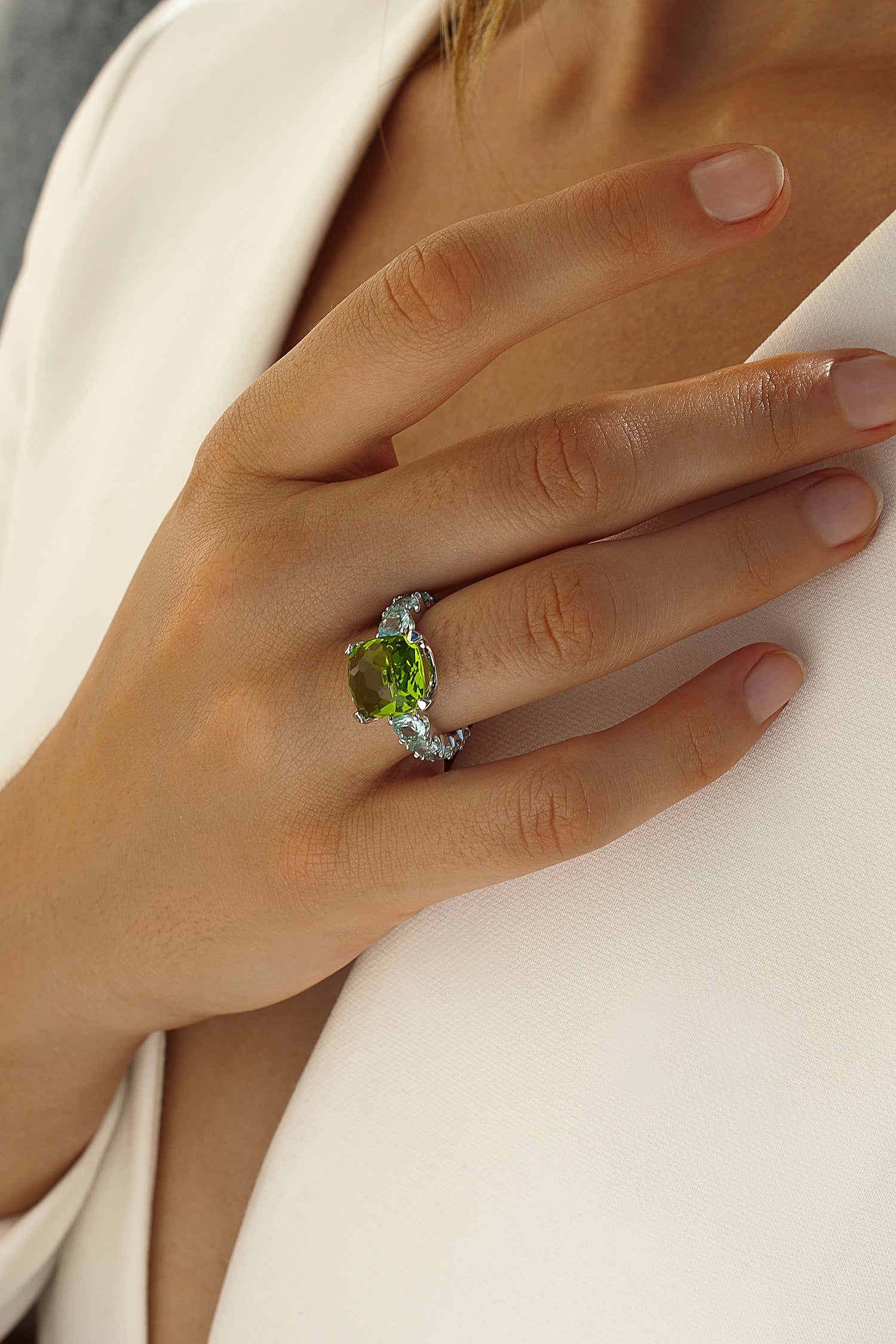 Anillos con piedras en plata cuarzo adamantino verde