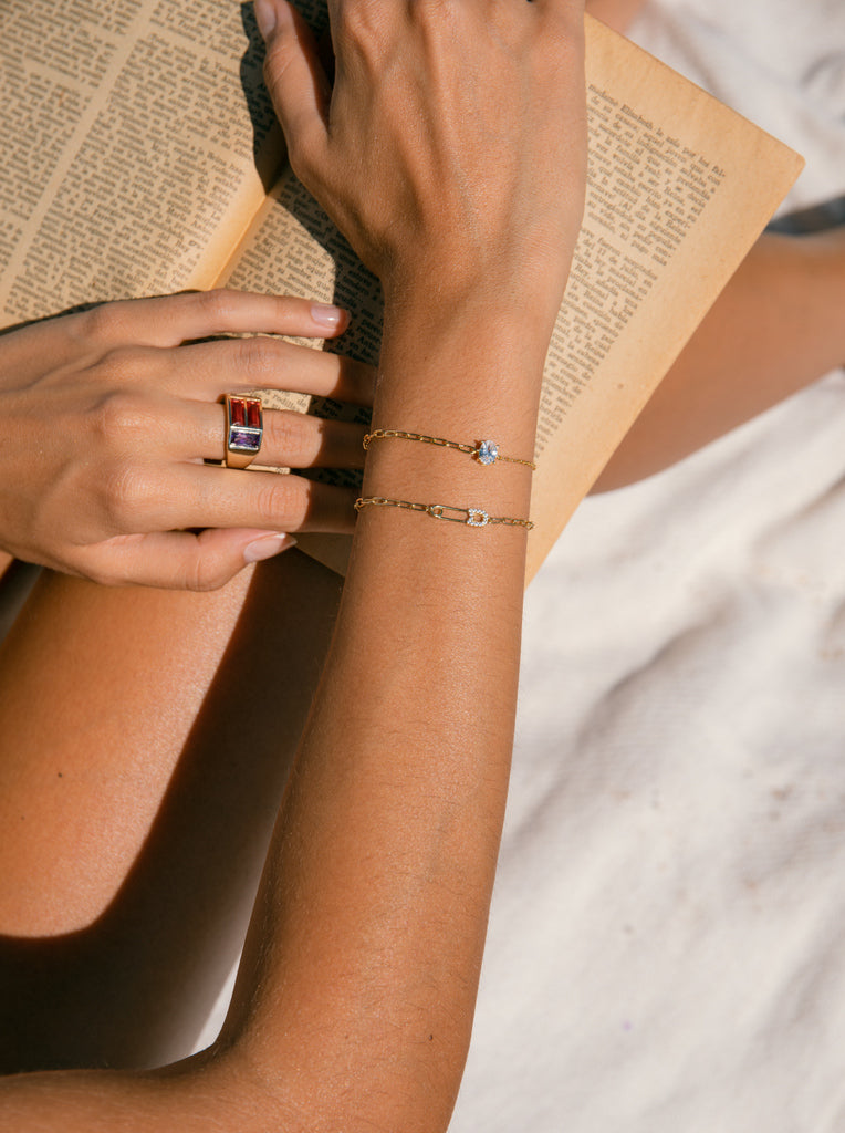 Anillos con piedras en tono lavanda y fucsia de plata-LINEARGENT