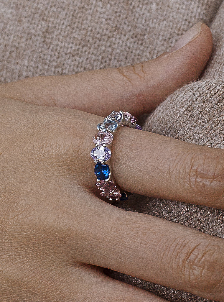 Anillos con piedras multicolor en tonos azul y rosa-LINEARGENT