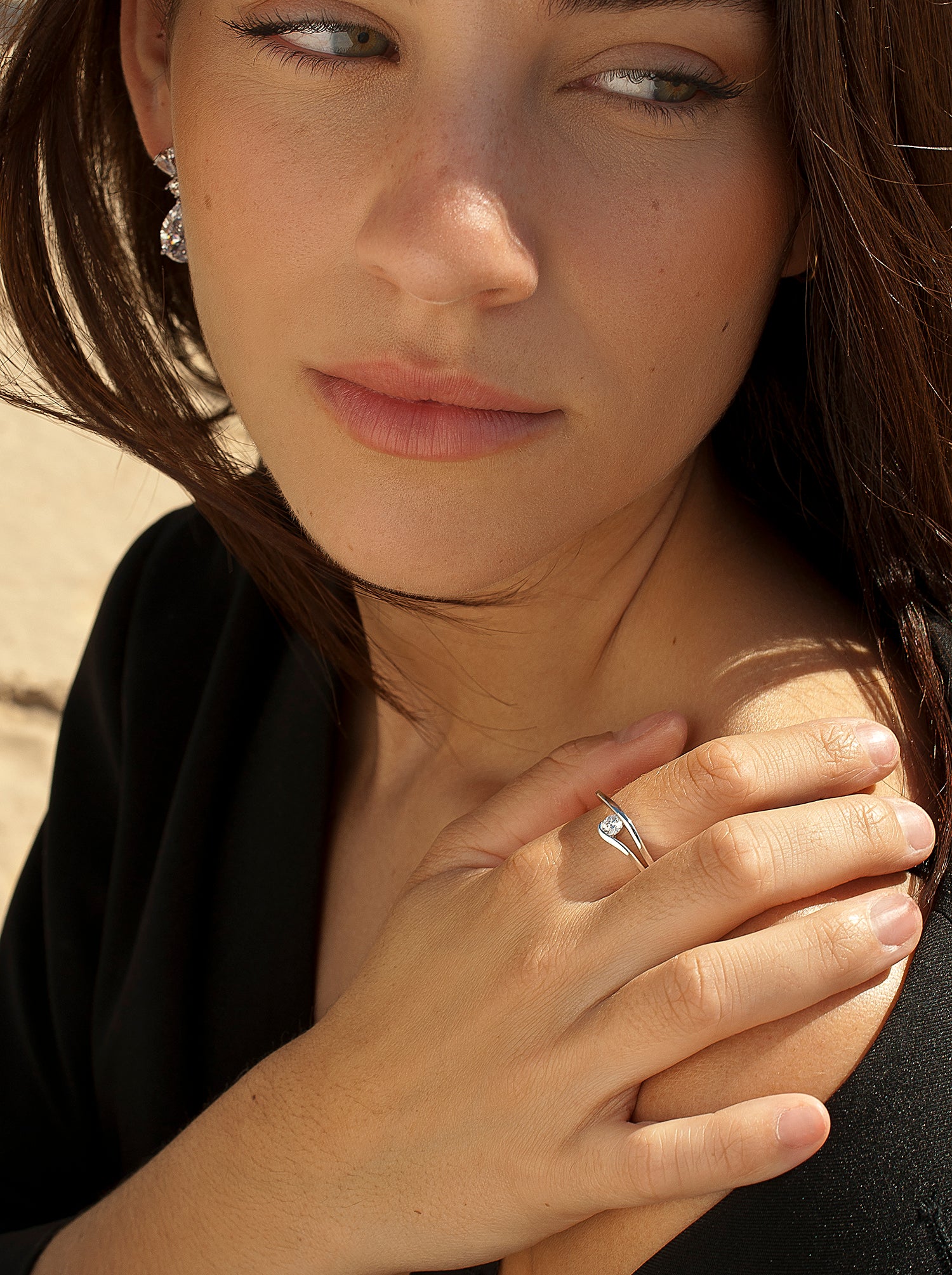 fins design original avec quartz adamantine LINEARGENT