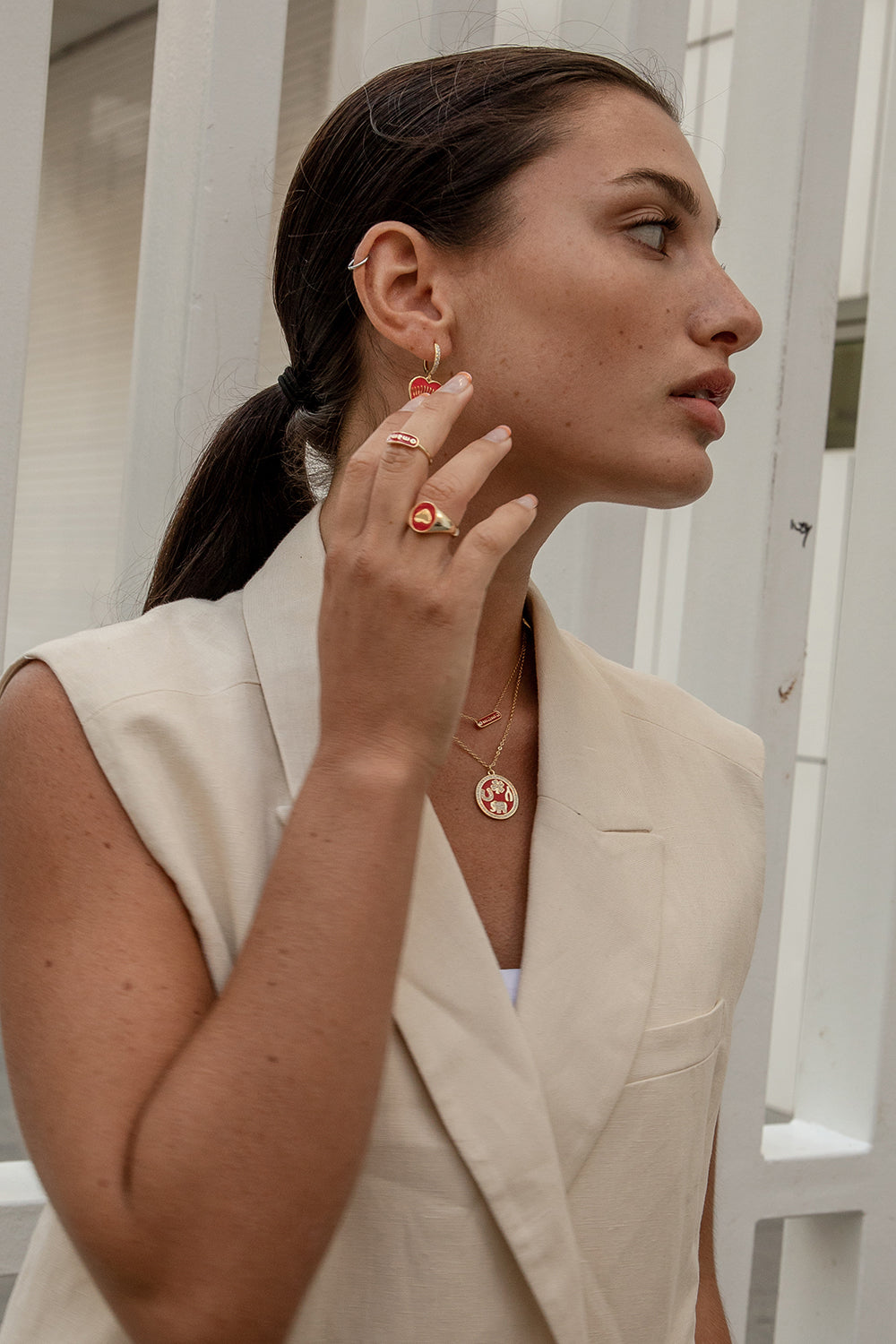 Anillos finos plata diseño "mama" esmalte rojo