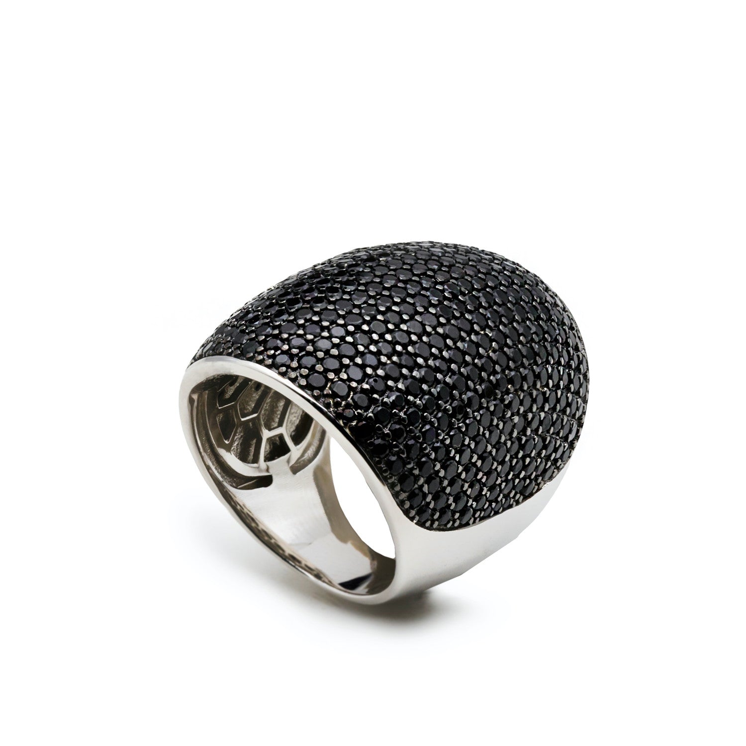 Anillos grandes de plata diseño circonitas negras