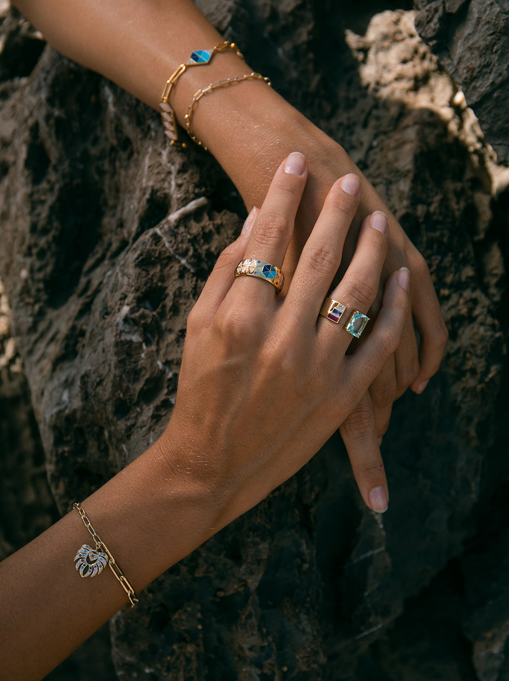 Rings Large multicolored with zirconias plated in gold