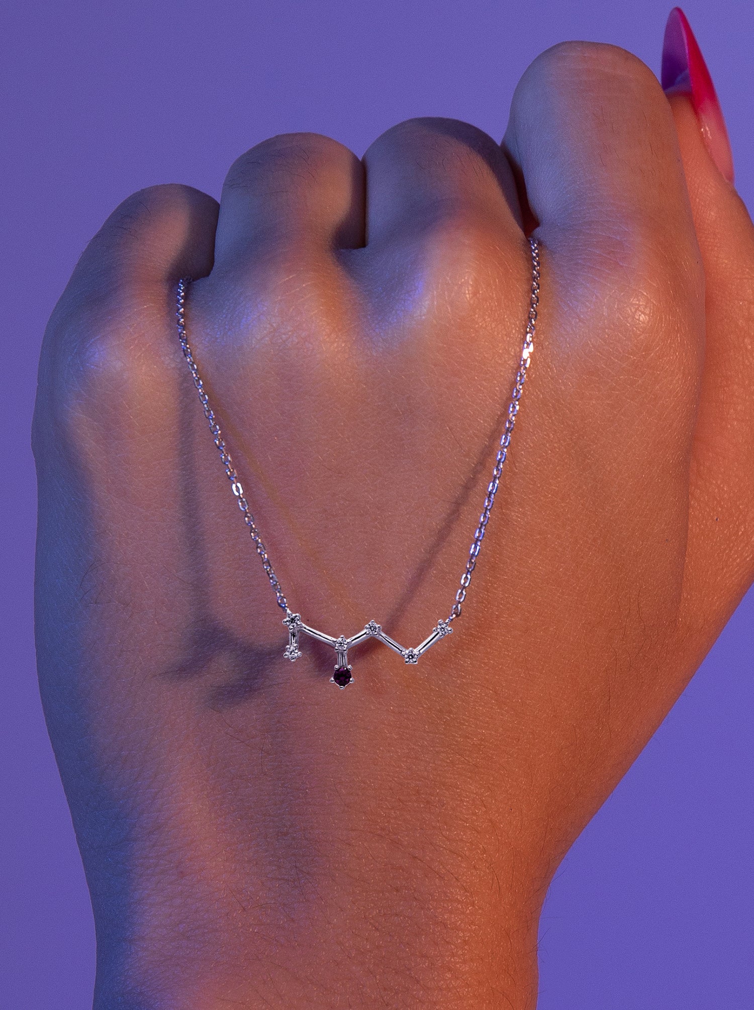 Colgante Constelación LEO de plata con Rubí natural-LINEARGENT